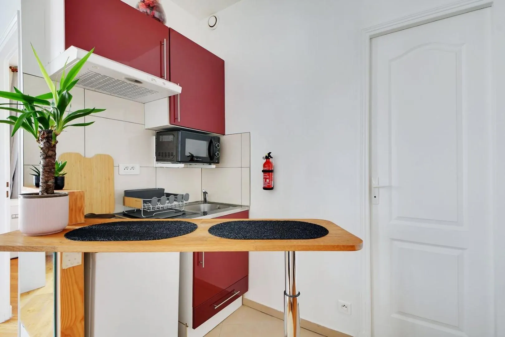 Guestready - Bel Apt. Pres Du Mur Des Je T'Aime Paris Daire